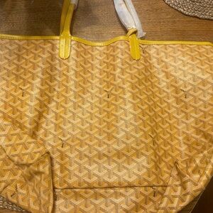 Stylish Yellow Tote Bag